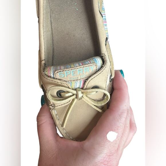 Kids Sperrys Size 3 Tan loafers - Picture 2 of 5